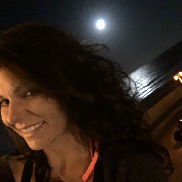 Meet your Posher, Shawn - Picture 8 of 8